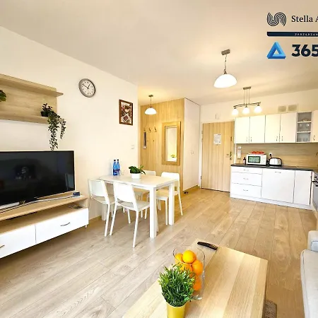 365pam - Feniks Podczele Basen, Silownia, Bawialnia *